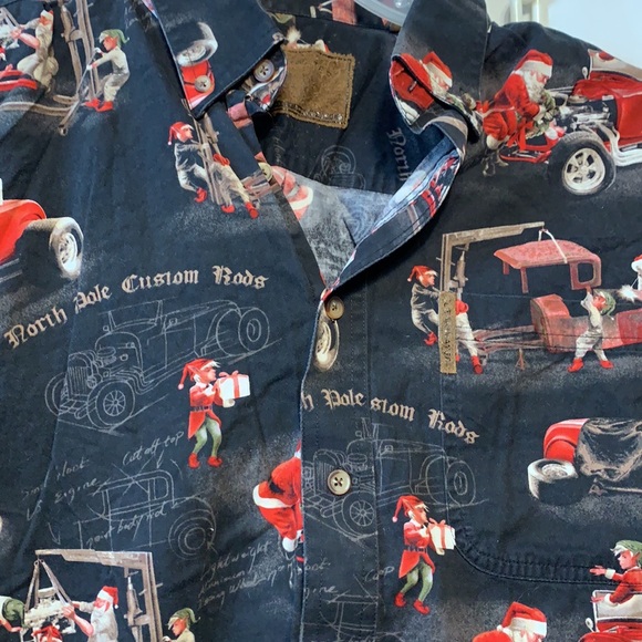 Holiday Clearwater Button down shirt - Picture 2 of 5